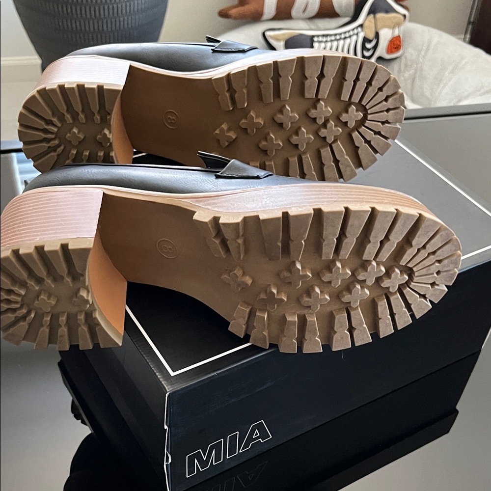 MIA Black and Tan Platform Loafers - Picture 2 of 5